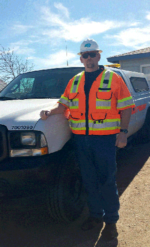 Good Samaritan Caltrans District 8 Maintenance Superintendent William R. Kerr stopped on his way home to help a woman get her car out of harm’s way on Interstate 15.