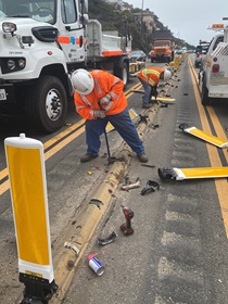 A District 7 maintenance crew replaces delineators on State Route 1 (Pacific Coast Highway) in Malibu.
