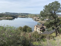 Lake Tulloch, off O'Byrne Ferry Road, is a popular vacation/retreat spot for weekending Northern and Central Californians.