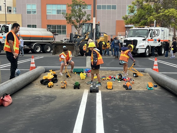 District 12 (Orange County) resumed its annual  “Bring Your Child To Work Day” event on July 29 in Santa Ana.