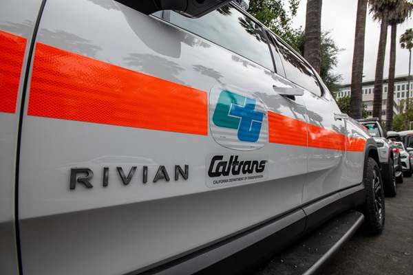 To help celebrate and promote National Drive Electric Month (Sept. 12-Oct. 12), a nationwide celebration to raise awareness of the many benefits of all-electric and plug-in hybrid cars, trucks, motorcycles, and more, Caltrans displayed some of its e-fleet on Oct. 1 near the Capitol's west steps. (Headquarters photos by John Milne and Scott Lorenzo)