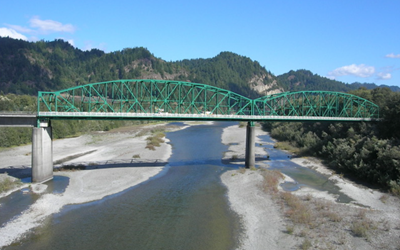 Aerial view of the U.S. 101 Eel River Bridge Seismic Retrofit (northbound in Rio Dell) looking east