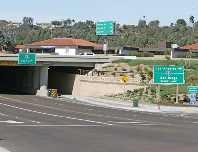Figure 5.7-2: Architectural Treatment Of Retaining Walls On Lomas Santa Fe Drive (Solana Beach). For more information call (619) 688-6670 or email CT.Public.Information.D11@dot.ca.gov