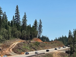 gold_country_corridor_image7