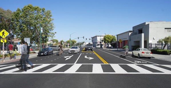 Image showing planned enhancements at intersection of Encinal Avenue and Park Avenue in Alameda.