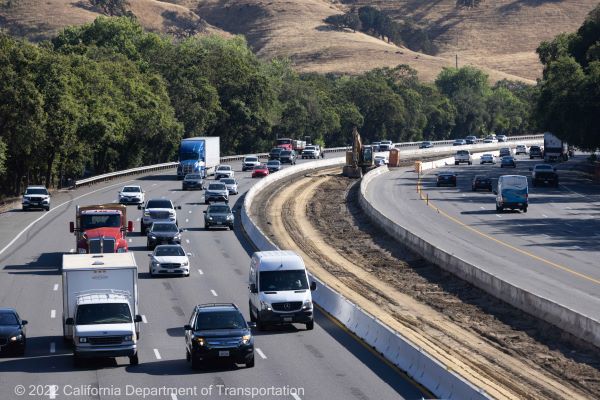 フリーウェイ　Free way Sections of Banfield Freeway (I84) and Marquam bridge to close July 13
