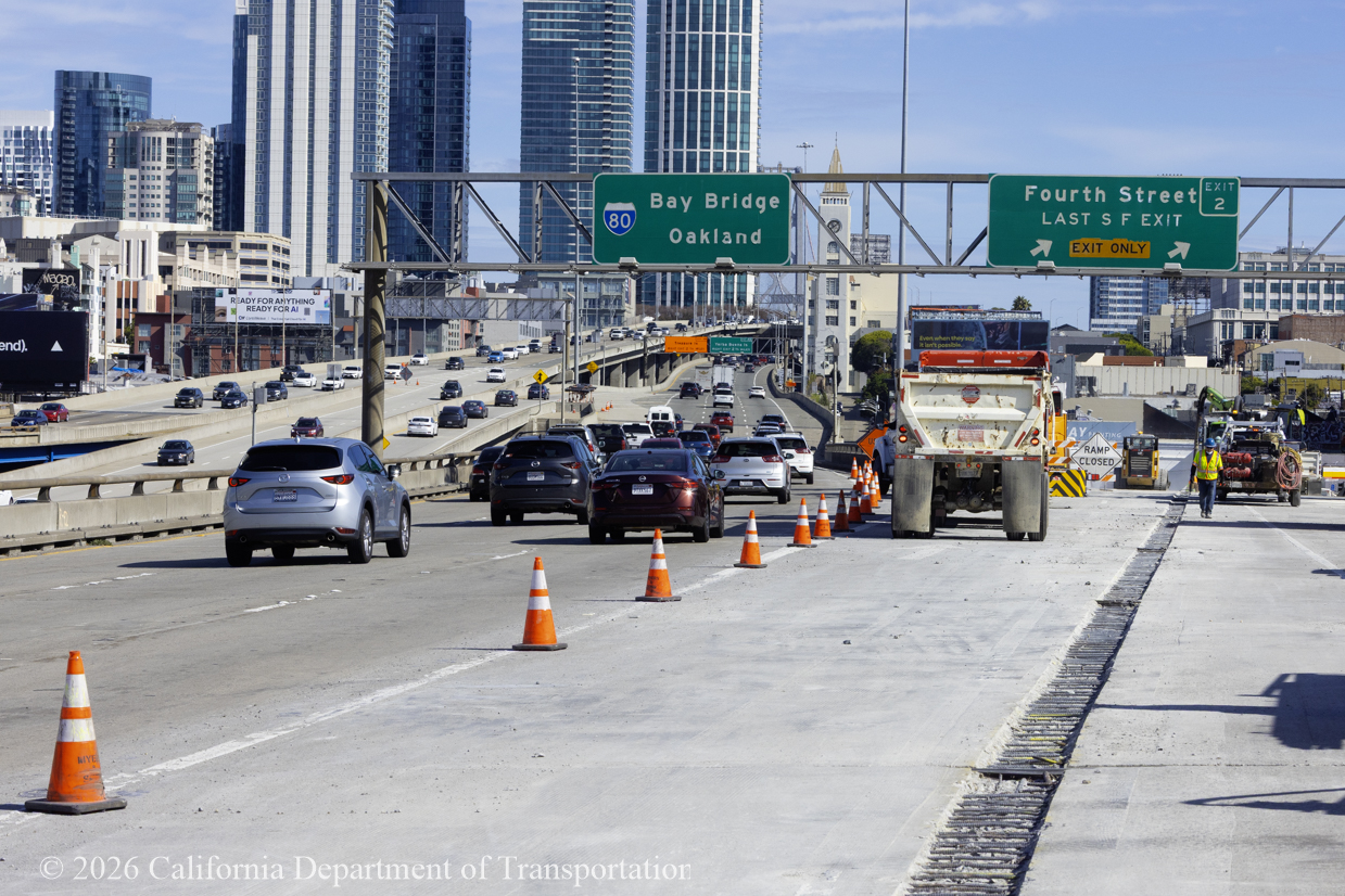 Cars traveling in traffic where the 4th Street off-ramp is closed  where the US-101 Central Freeway and I-80 Freeway Bayshore Viaduct rehabilitation project is taking place, February 21, 2026.