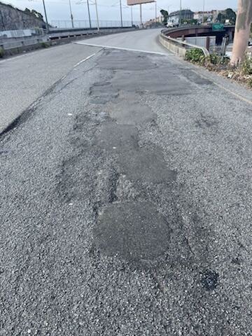 Wear and tear of Bayshore on ramp to Northbound 101