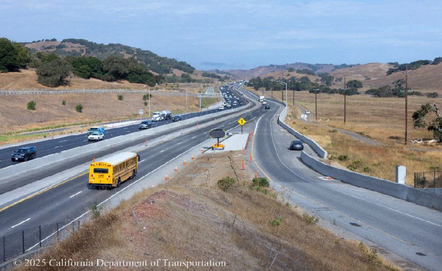 Cars traveling on Highway 101 where the Hwy 101 Marin-Sonoma Narrows Project was completed.