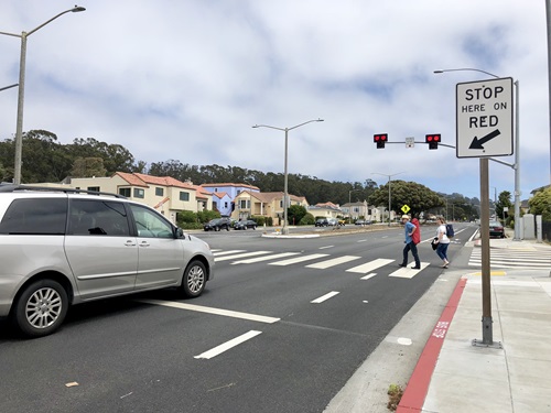 Crossing at Sloat 2