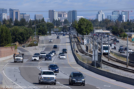 Photograph of traffic on State Route 87 near Curtner Avenue in Santa Clara County, California.