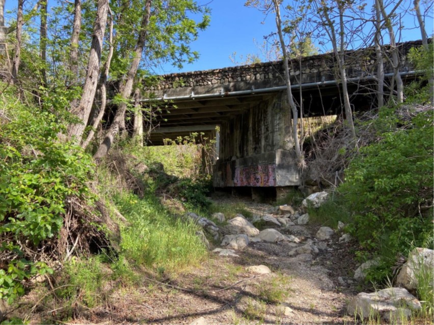 Photo of pre-existing bridge