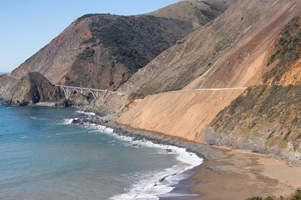 Photo showing reopened Highway 1 next to Regent's slide.