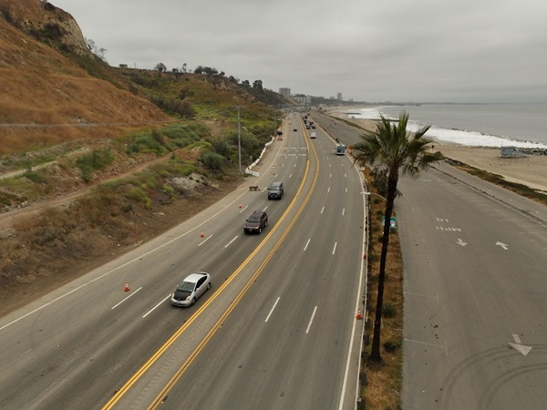Palisades Fire Emergency Repairs Pacific Coast Highway/State Route 1 card driving along coast