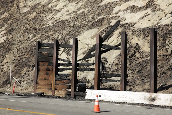 Palisades Fire Emergency Repairs Pacific Coast Highway/State Route 1