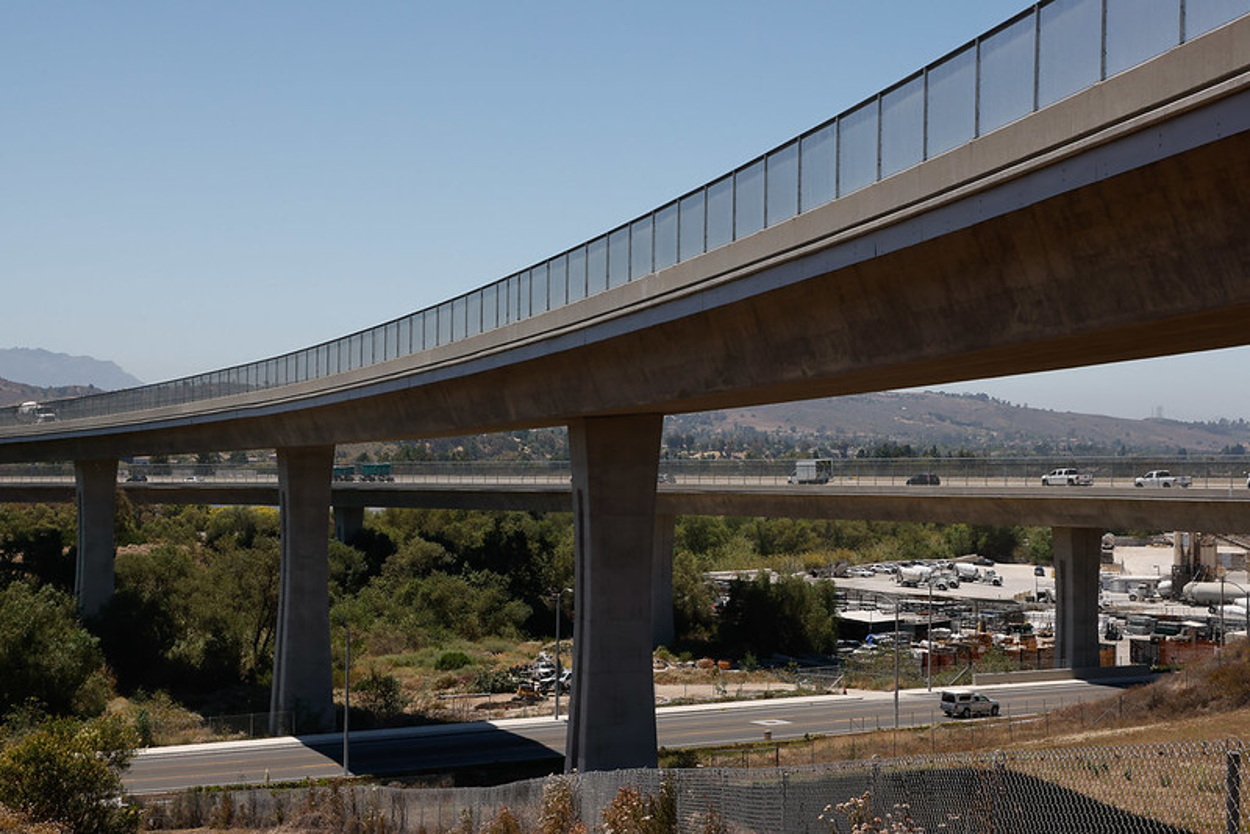 SR118_Arroyo_Simi_Bridge