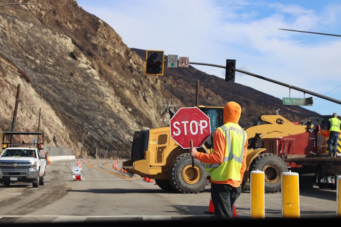Crews work on PCH near Big Rock in January 2025.
