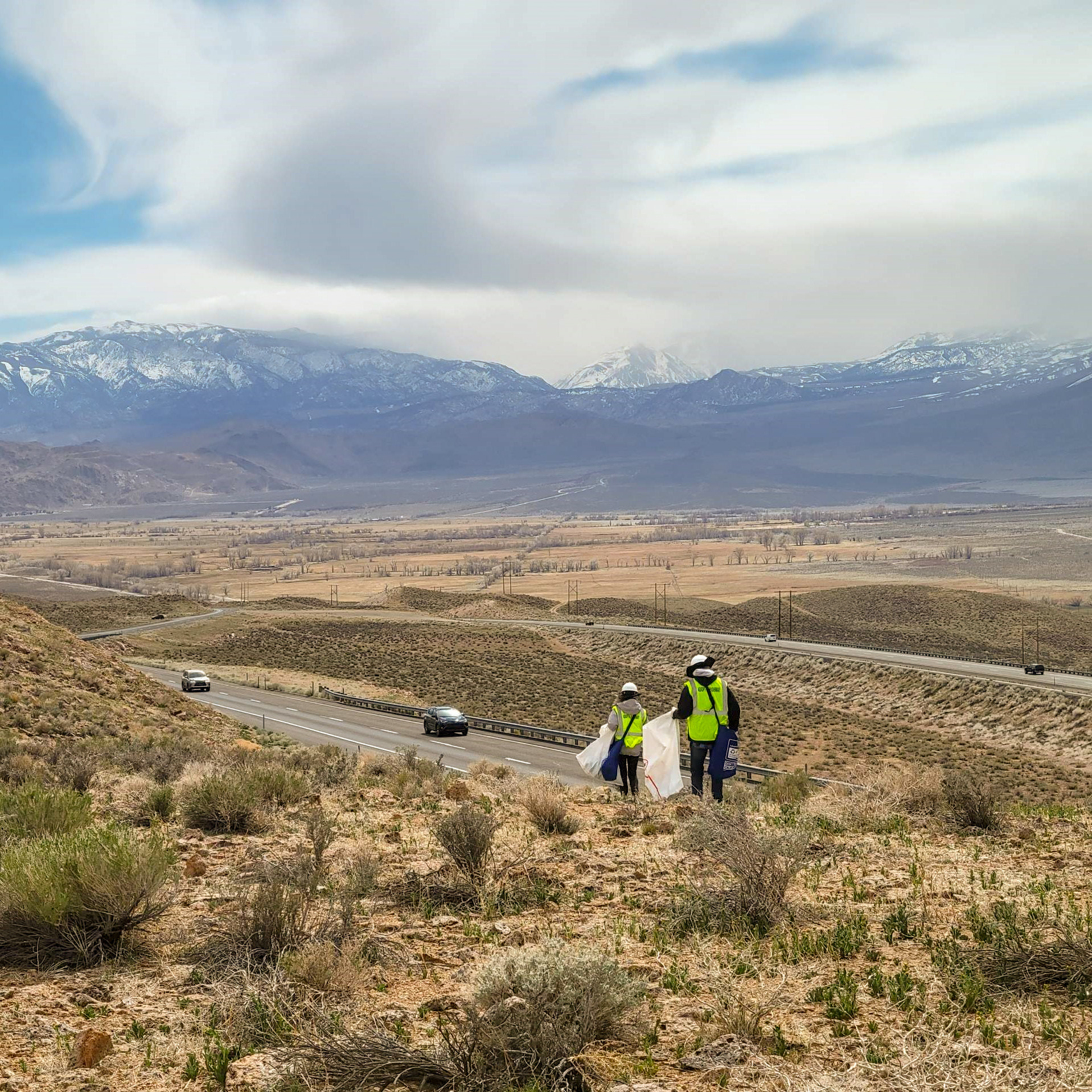 Adopt-A-Highway Volunteers on HWY 395 in the Eastern Sierra.